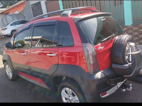 FIAT IDEA 1.8 MPI ADVENTURE 16V FLEX 4P MANUAL FIAT IDEA 1.8 MPI ADVENTURE 16V FLEX 4P MANUAL